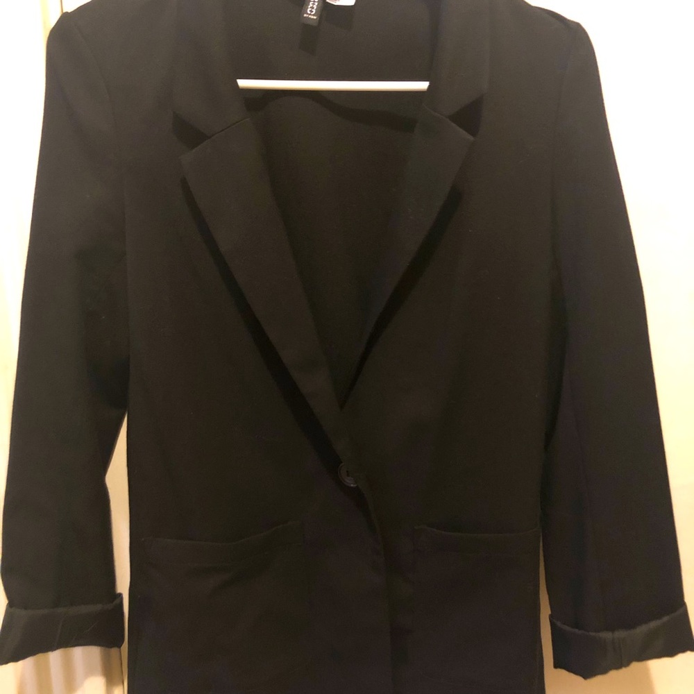 H&M black blazer
